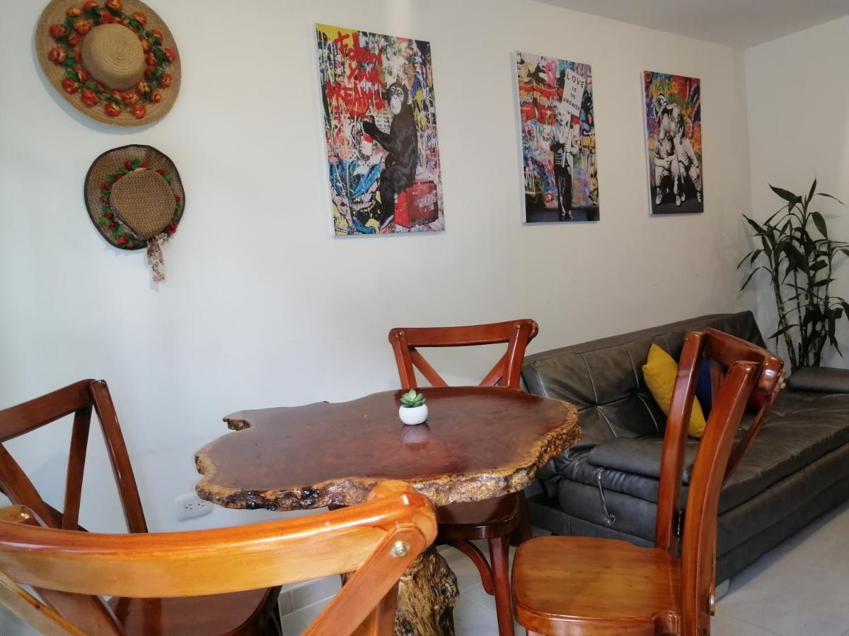 Coffee Flores Gabriel Apartment ซาเลนโต ภายนอก รูปภาพ